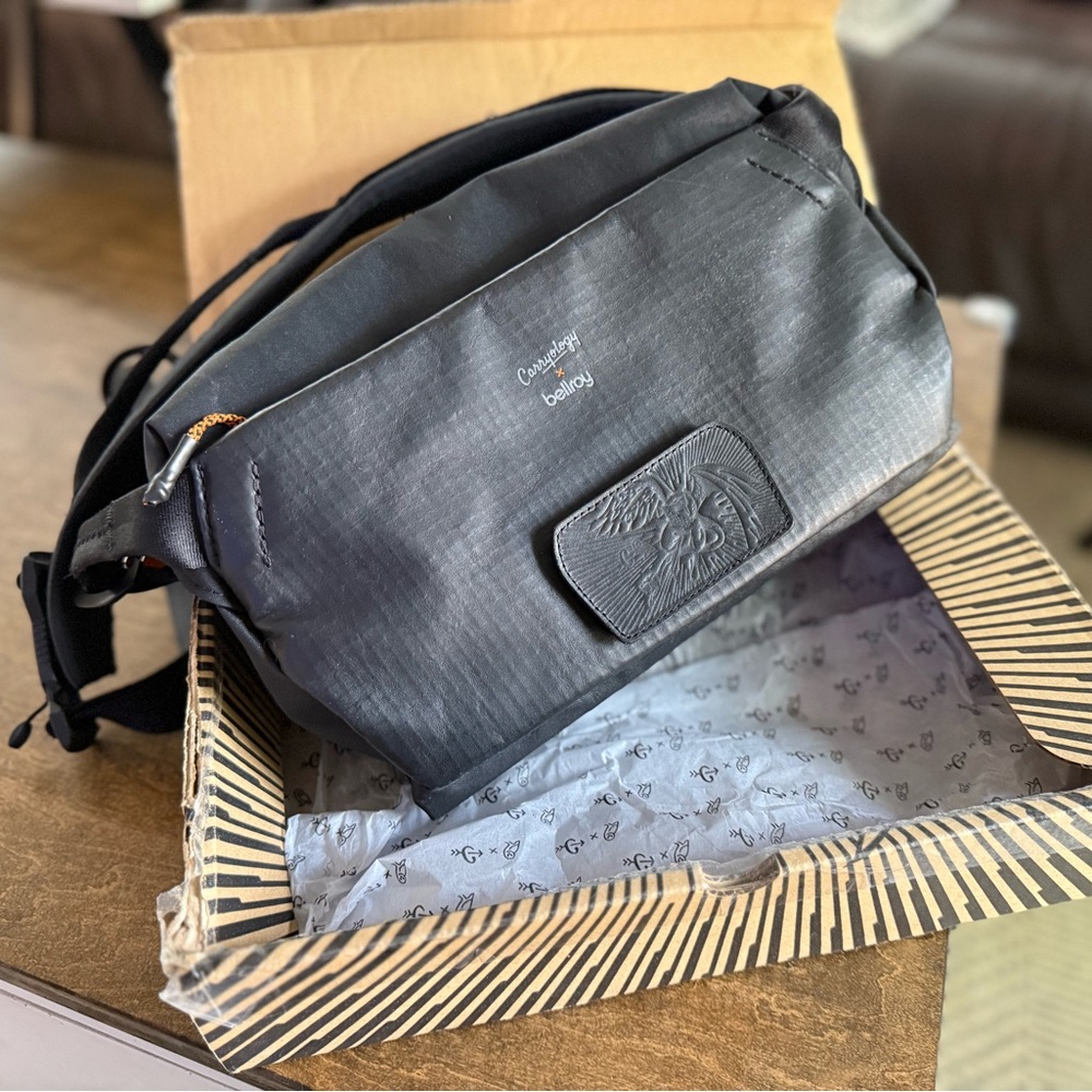 Carryology X Bellroy Chimera Sling